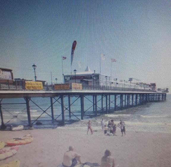 Pensão Birklands Guest House