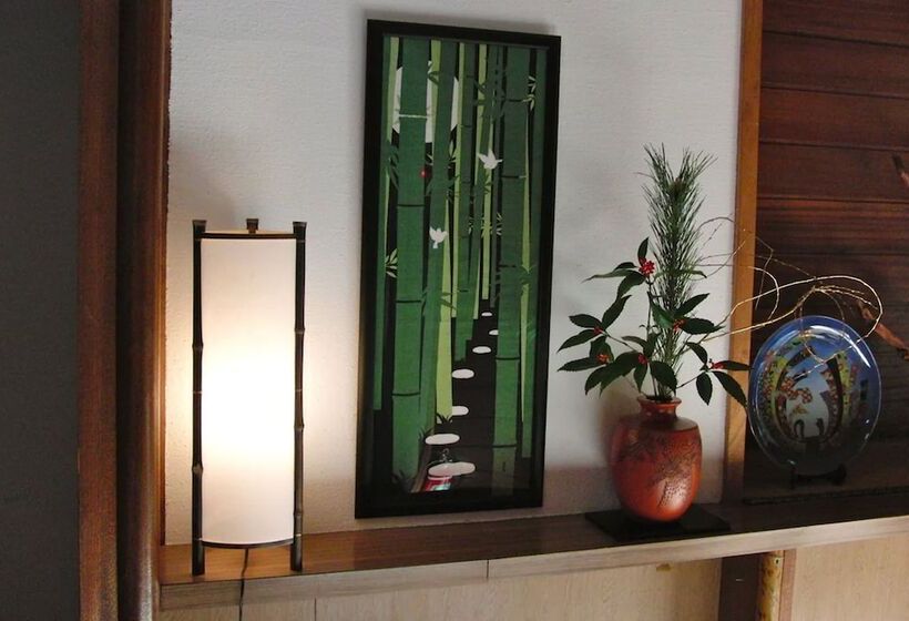 Pensão Fujihakone Guest House