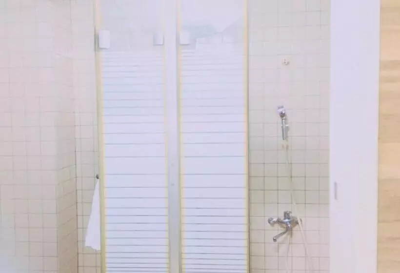 پانسیون Guesthouse Camcam Okinawa Hostel