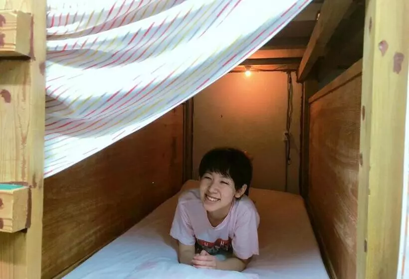 پانسیون Guesthouse Camcam Okinawa Hostel