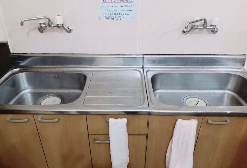 פנסיון Guesthouse Camcam Okinawa   Hostel