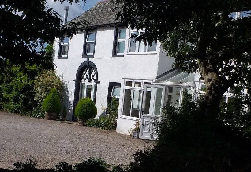 بنسيون The White House Guest House