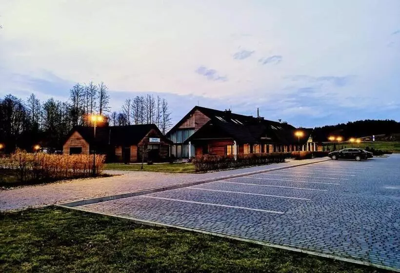 ユースホステル Dworek Hołny