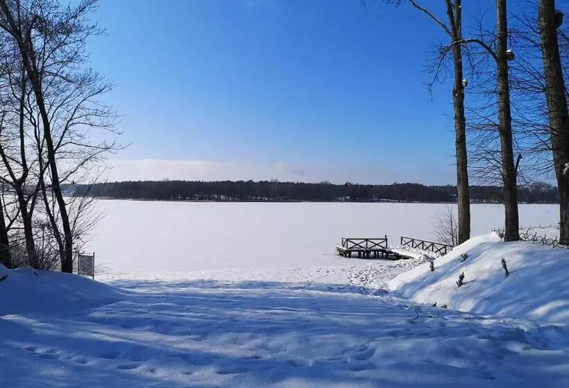 ユースホステル Dworek Hołny