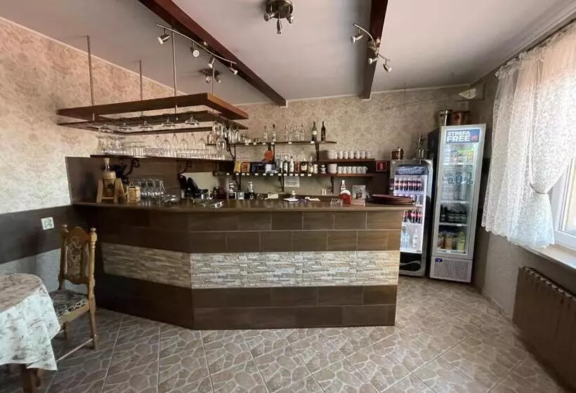 ユースホステル Zajazd Restauracja Derby