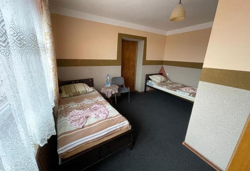 旅馆 Zajazd Restauracja Derby