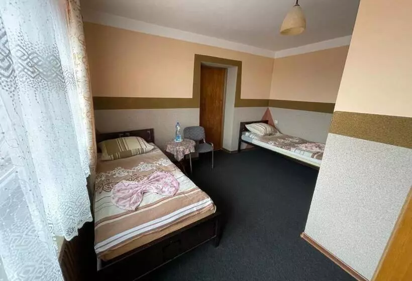 ユースホステル Zajazd Restauracja Derby