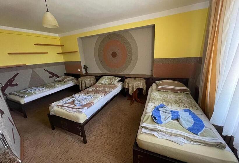 旅馆 Zajazd Restauracja Derby