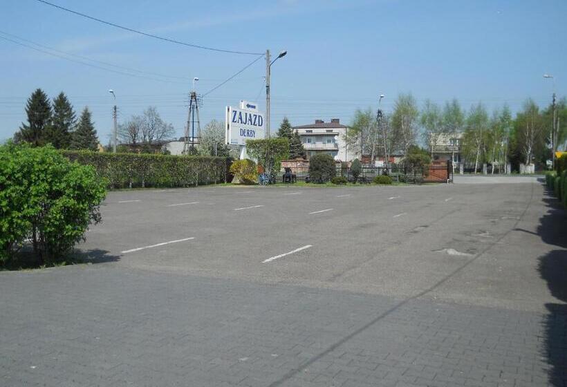 旅馆 Zajazd Restauracja Derby