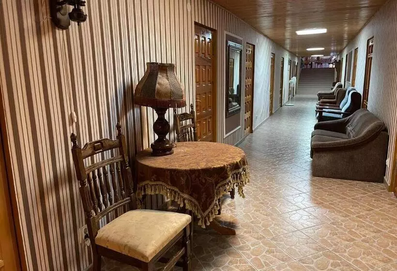 ユースホステル Zajazd Restauracja Derby