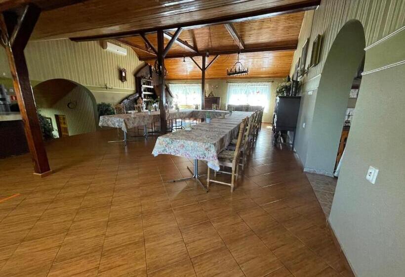 旅馆 Zajazd Restauracja Derby