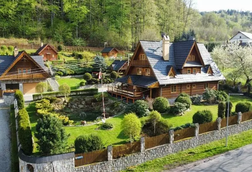 Aamiaismajoitus (B&B) Chata Sosnówka Residence