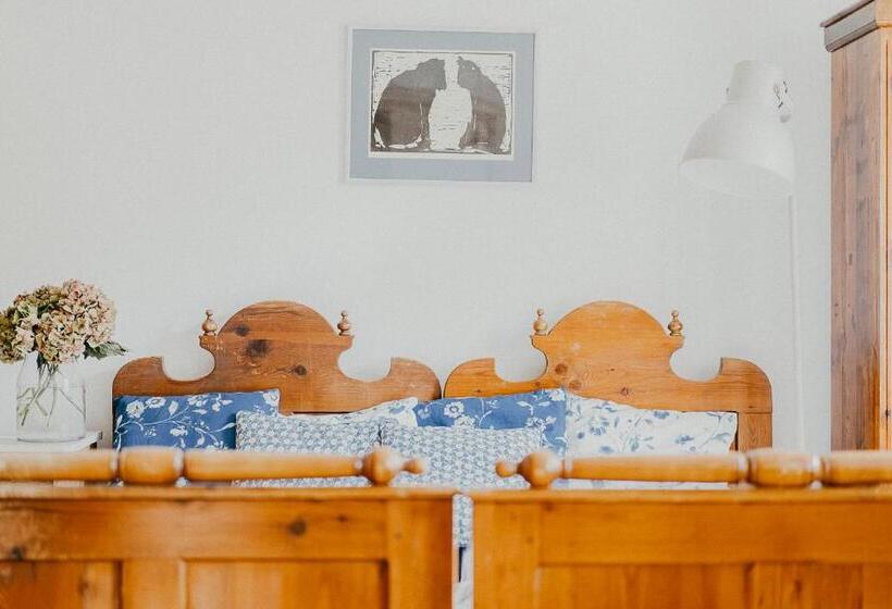 Bed and Breakfast Dom Gościnny Stara Szkoła