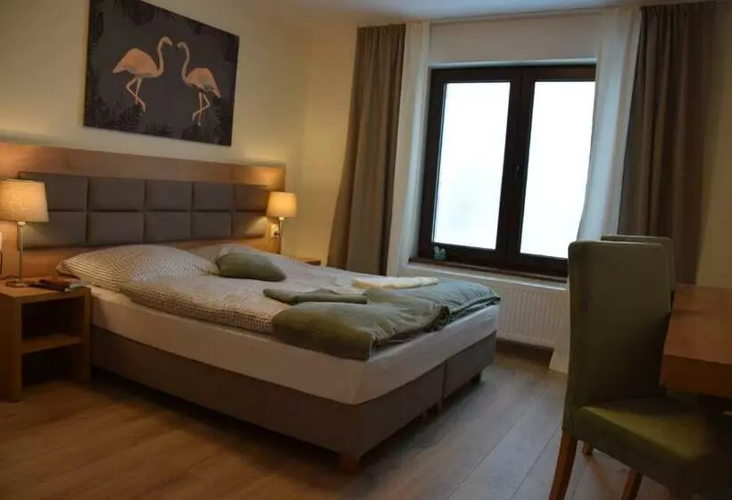 تختخواب و صبحانه Eskapada