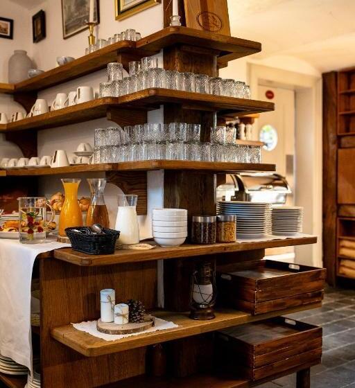 Bed and Breakfast Gościniec Pod Zającem