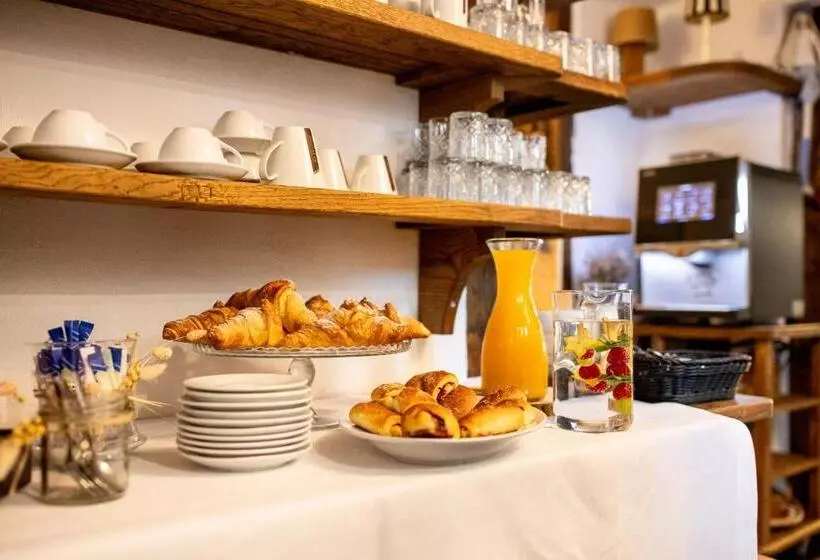 ベッドアンドブレックファースト Gościniec Pod Zającem