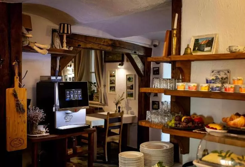 ベッドアンドブレックファースト Gościniec Pod Zającem