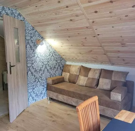 Aamiaismajoitus (B&B) Gosciniec Pod Brzegiem