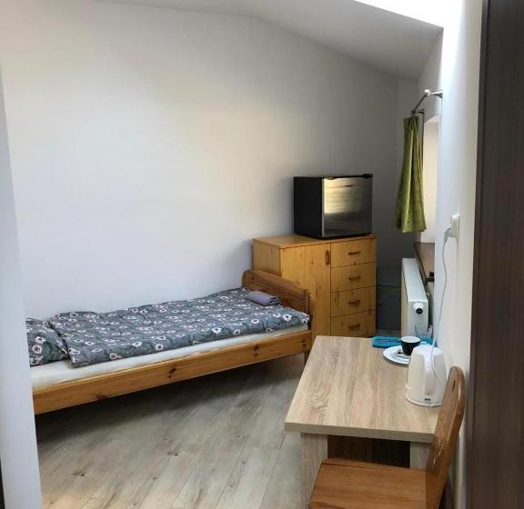 تختخواب و صبحانه Gosciniec Pod Brzegiem