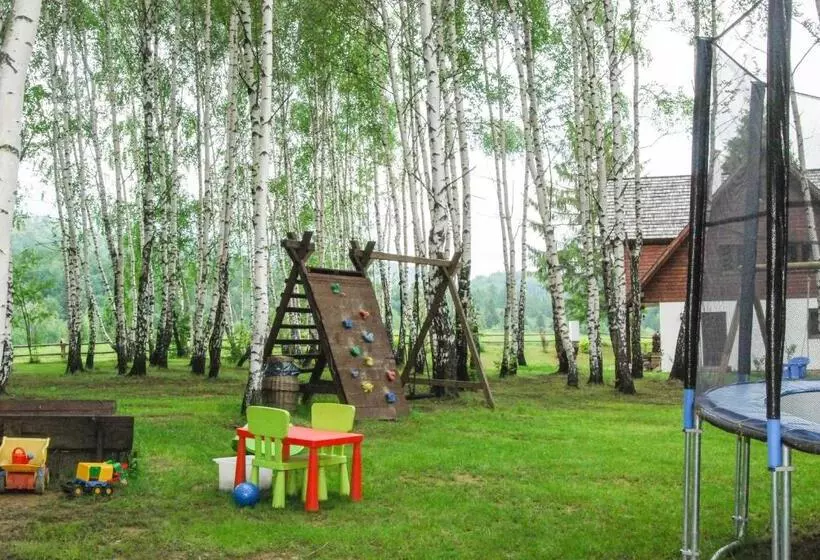 ベッドアンドブレックファースト Modryna   Modrzewiowy Dom