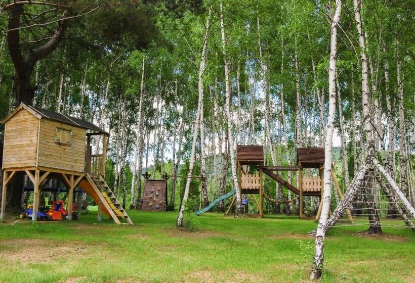 تختخواب و صبحانه Modryna   Modrzewiowy Dom