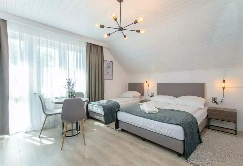 Aamiaismajoitus (B&B) Pokoje Gościnne Krzyś