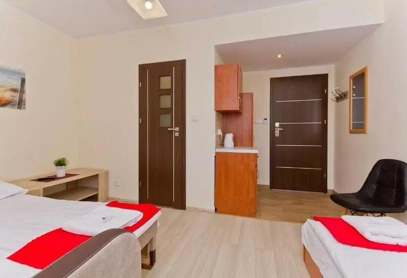 Aamiaismajoitus (B&B) Pokoje Gościnne Krzyś