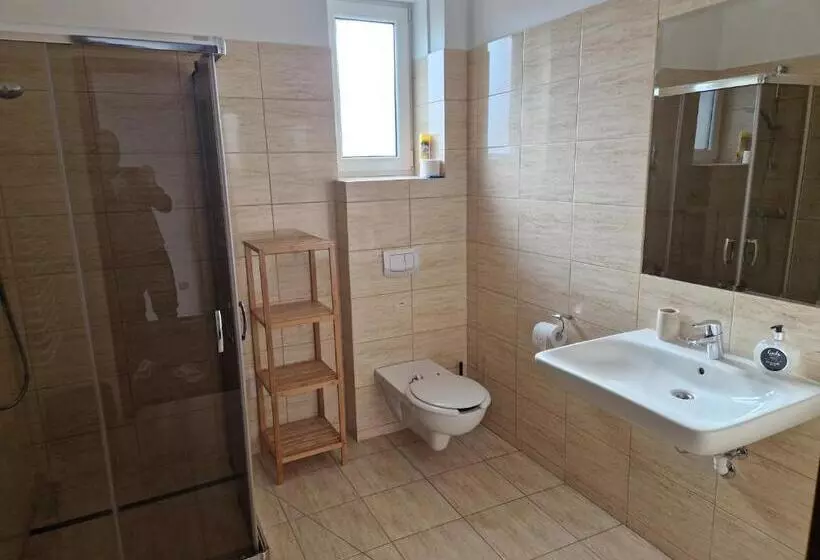 Aamiaismajoitus (B&B) Willa Miła