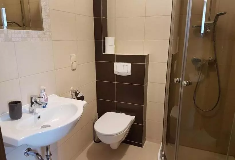 Aamiaismajoitus (B&B) Willa Miła