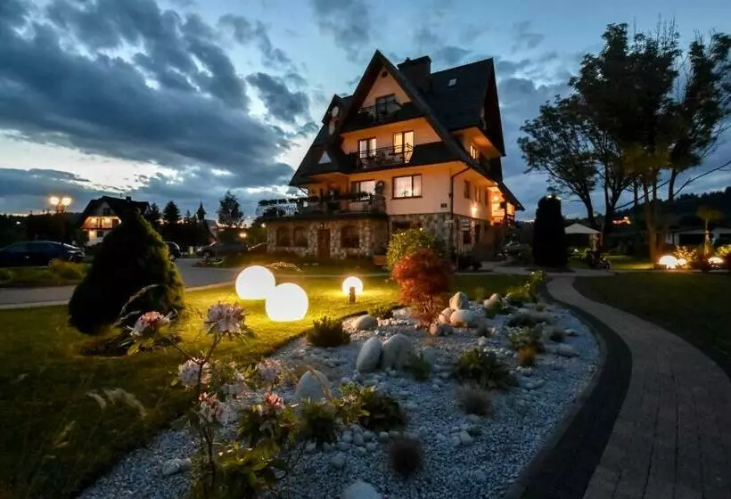 Aamiaismajoitus (B&B) Willa Pod Kozińcem