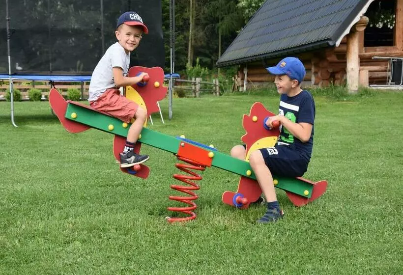 Aamiaismajoitus (B&B) Willa Pod Kozińcem