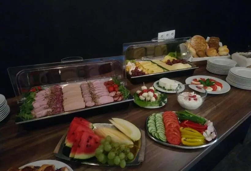 Aamiaismajoitus (B&B) Willowa Chata