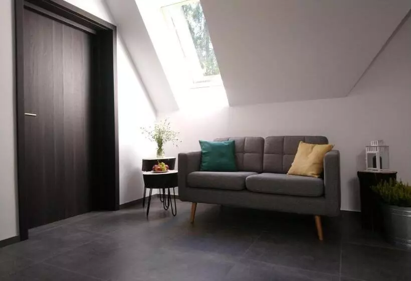 Aamiaismajoitus (B&B) Willowa Chata