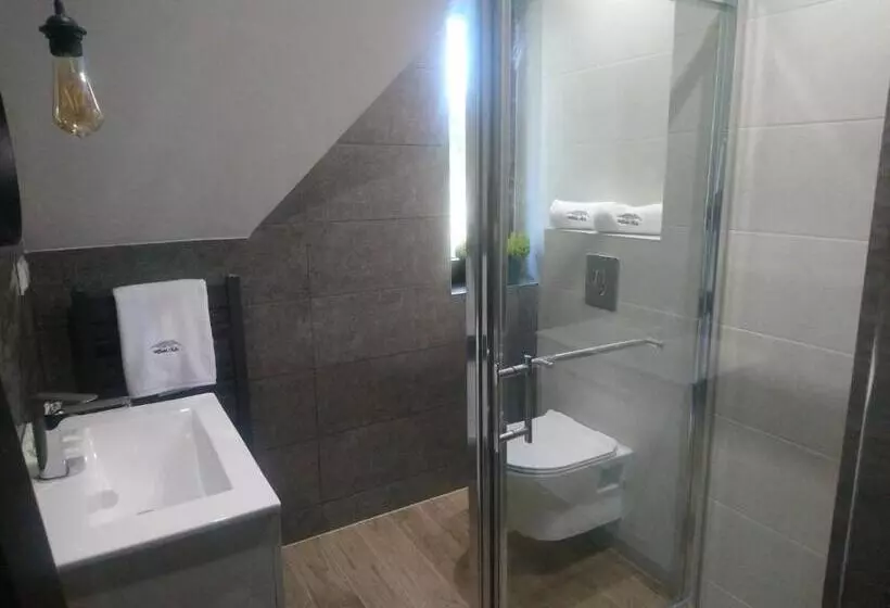 Aamiaismajoitus (B&B) Willowa Chata