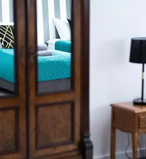 Hotelli Czarna Dama Apartamenty