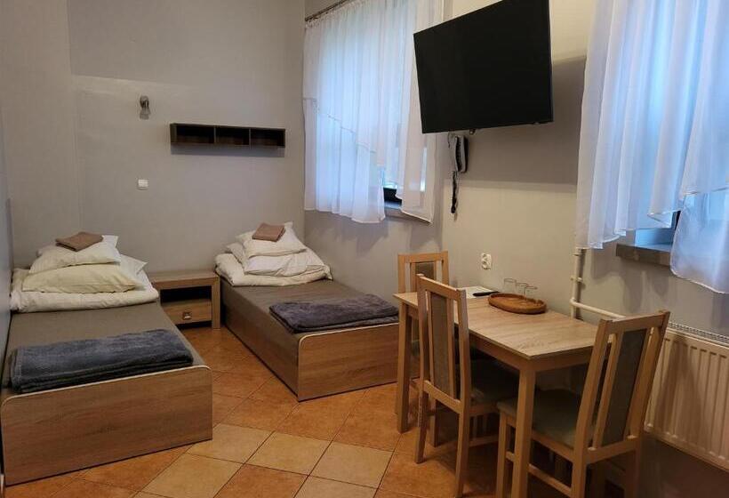 酒店 Ik Osir Lubawa