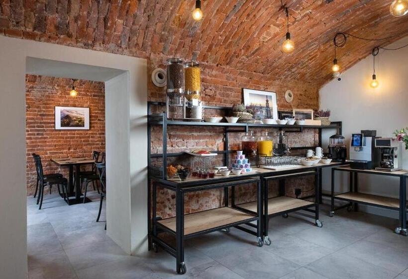 هتل Mr67 Mayera Rapaporta