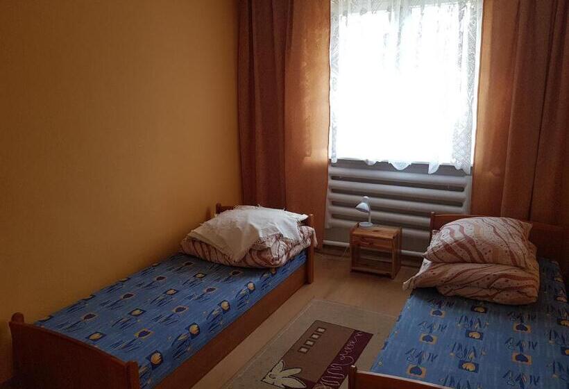 בית מלון כפרי Newland Wójtowicz