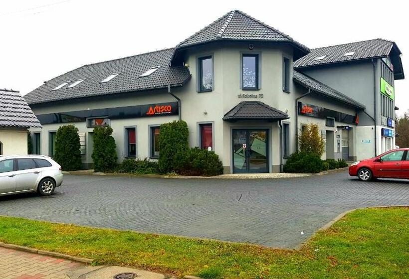 بنسيون Apartamenty Daisy