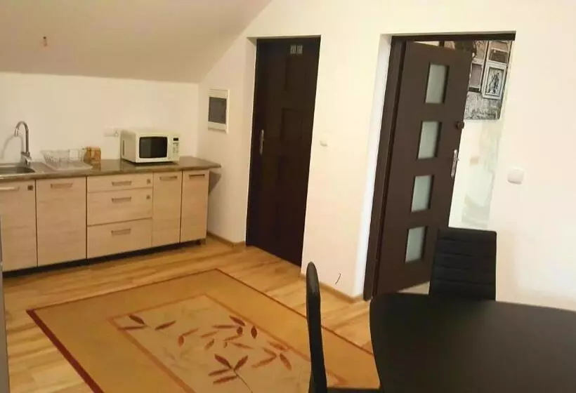 ペンション Apartamenty Daisy