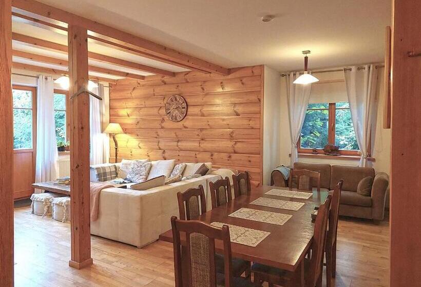 펜션 Dębowa Dziupla