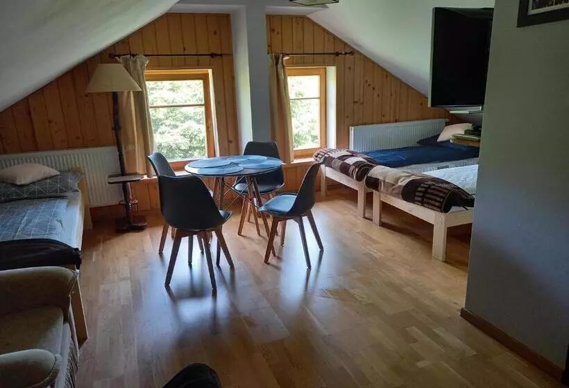 Majatalo Dębowa Dziupla