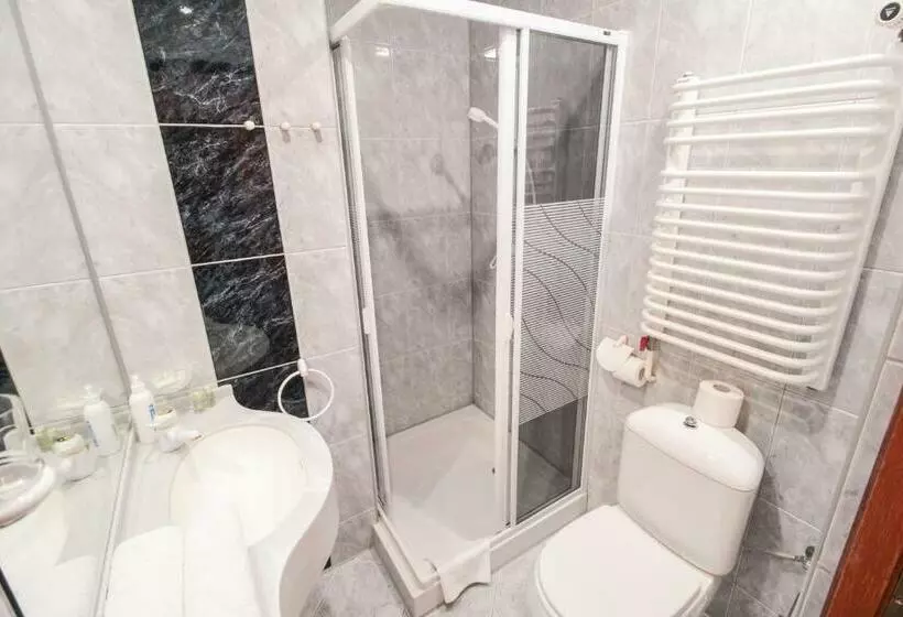 Majatalo Familijny Ośrodek Wypoczynkowo   Rehabilitacyjny Krynica Zdrój