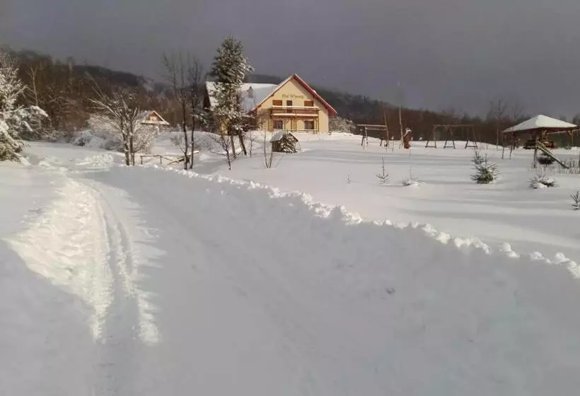 Majatalo Pokoje Gościnne Pod Wysotą