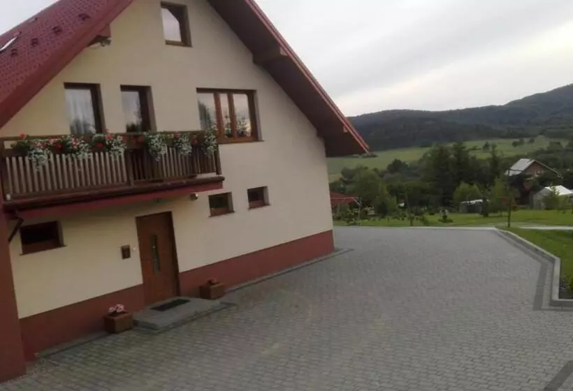 Majatalo Pokoje Gościnne Pod Wysotą
