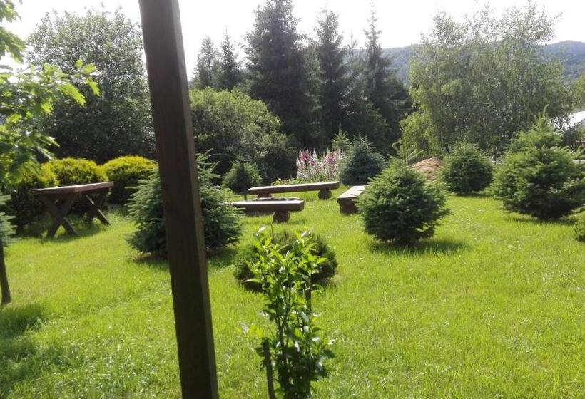 פנסיון Pokoje Gościnne Pod Wysotą