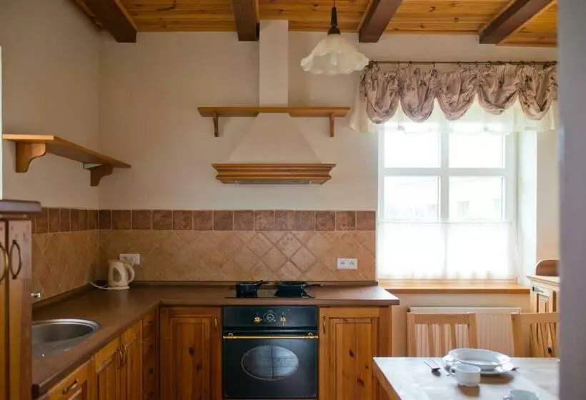 Lomakeskus Pałac Wiejce