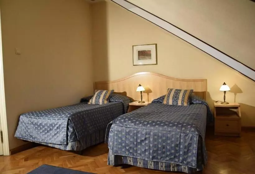 Lomakeskus Pałac Wiejce