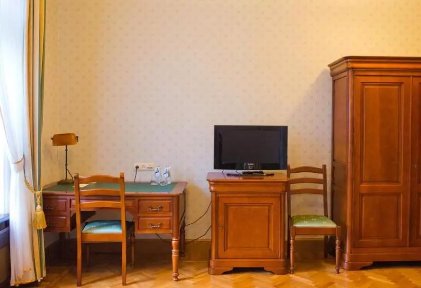 Lomakeskus Pałac Wiejce