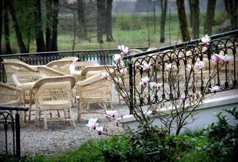 Lomakeskus Pałac Wiejce